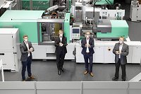 ARBURG 173546 LSR mask people