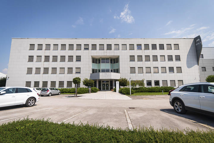 hyla-sedez-004-jm-5f3a557b51996.jpg.720px