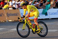 Tadej Pogačar v rumenem