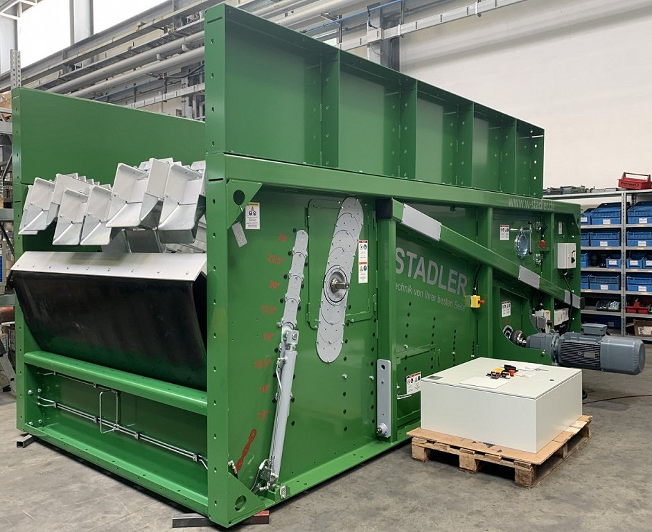 1_1000th STADLER ballistic separator at the fabric