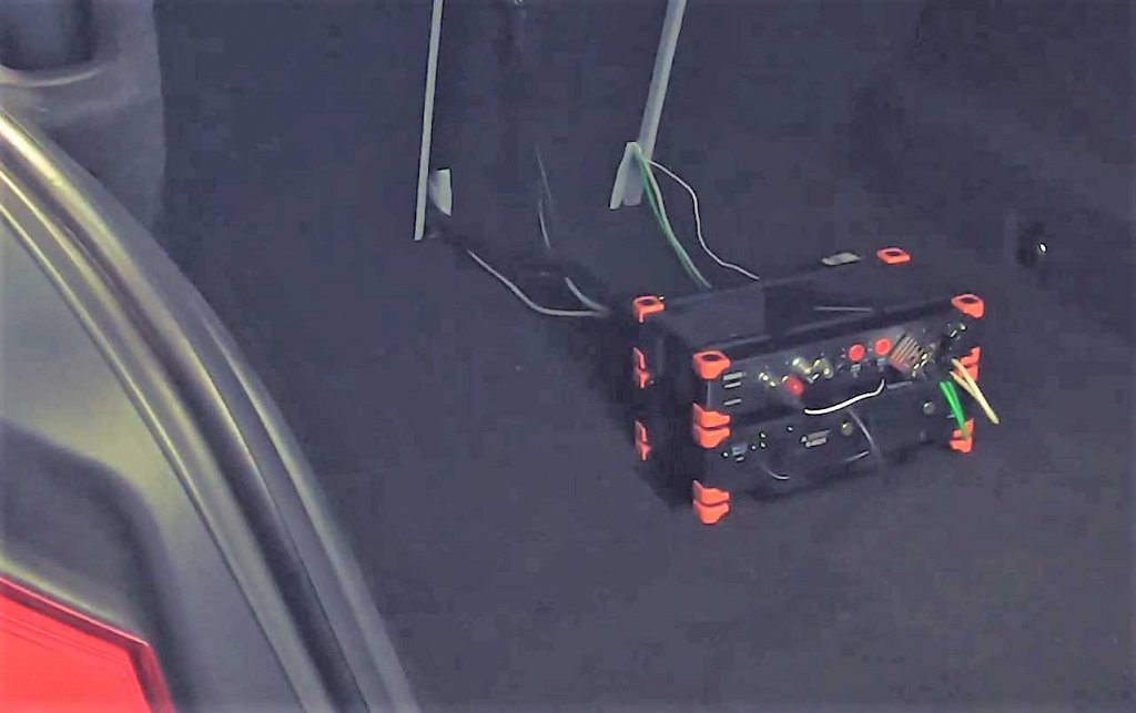 sirius-daq-system-inside-bmw-trunk