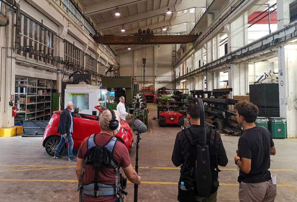 1. DOK-ING, Facebook