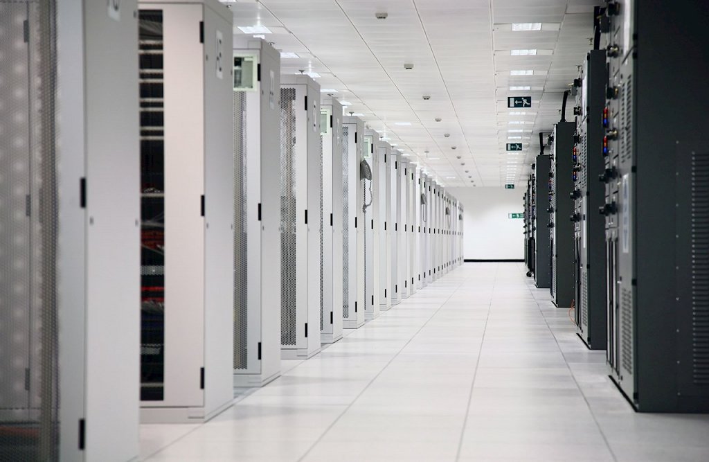 ABBs_Data_Center_Automation_will_help_to_ensure_reliability_cyber_security_and_energy_efficiency_at_one_of_the_Middle_Easts_largest_data_centers