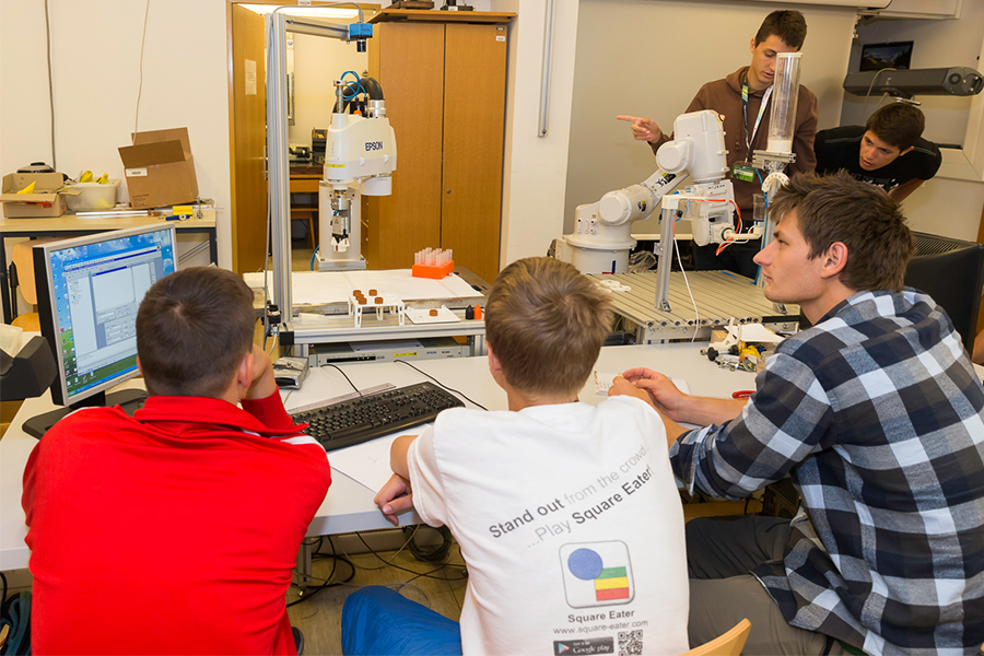 Na UL FE ponovno Festival inovativnih tehnologij (foto_arhiv FE UL)