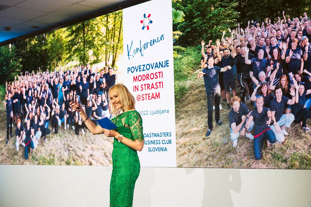 Katarina Primožič Ramoveš, direktorica področja ljudje in kultura v podjetju NIL