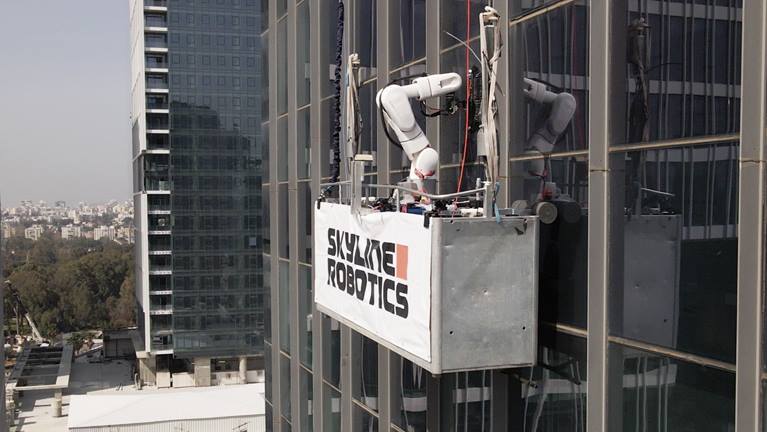 Header Skyline Fensterputzroboter