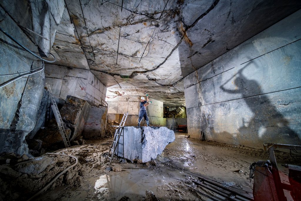 Kamnolom podjetja Marmor Hotavlje