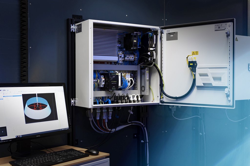 Laser-Welding-scanner-control-box-SCB-Blackbird-300dpi