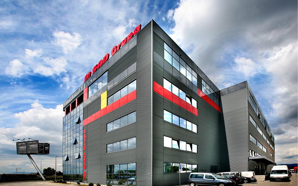 3. M San, foto Facebook M San