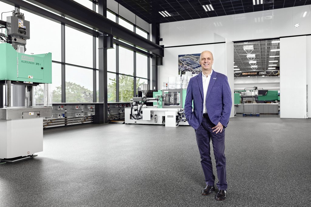 ARB00195815_Arburg_Martin_1