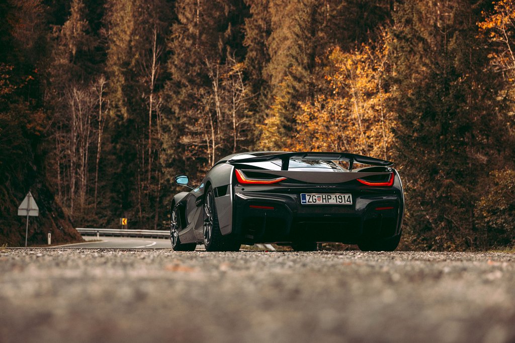 1. Porsche Rimac foto web Rimac