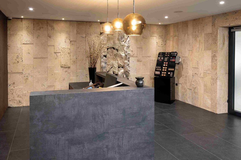 Jezerski lehnjak ostaja simbol slovenske kamnoseške mojstrovine in del bogate arhitekturne dediščine