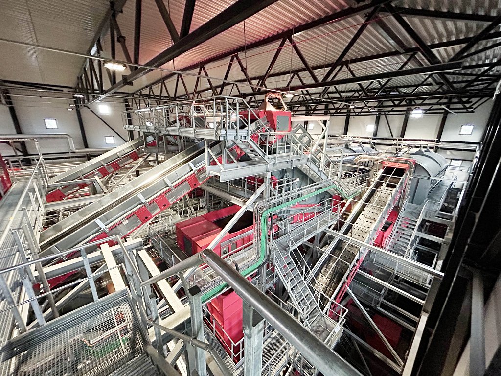 Photo_04_Vatten_och_Avfall_SVOA_MSW_Sorting_Plant