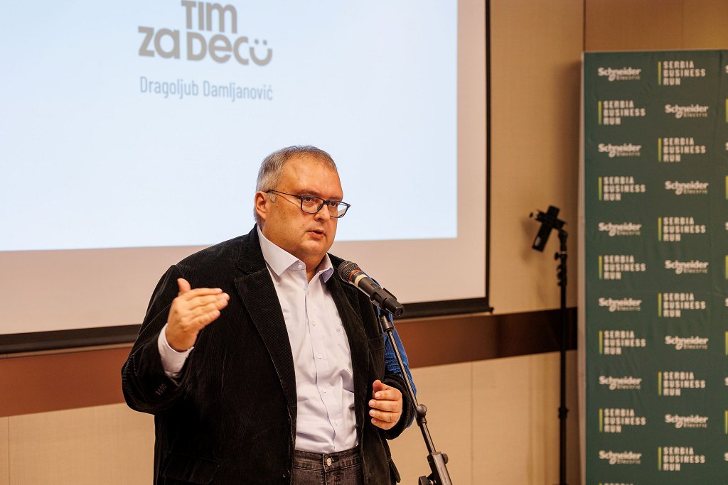 Schneider Electric Serbia Business Run 2026 pokreće kampanju „Tim za decu